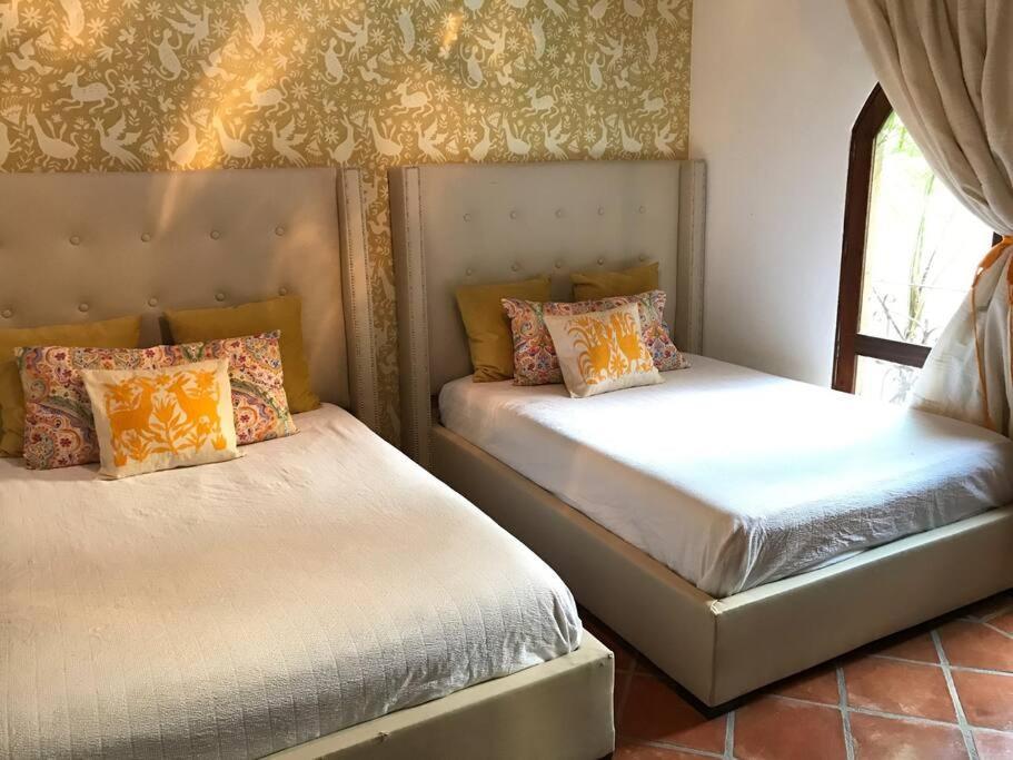 サン・ミゲル・デ・アジェンデ Casa Corazon Centro San Miguel Allendeヴィラ エクステリア 写真